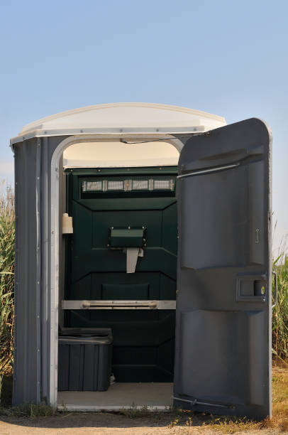 Best Handicap porta potty rental  in Gorevle, IL