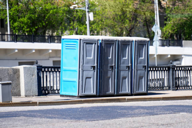 Best Luxury portable toilet rental  in Gorevle, IL